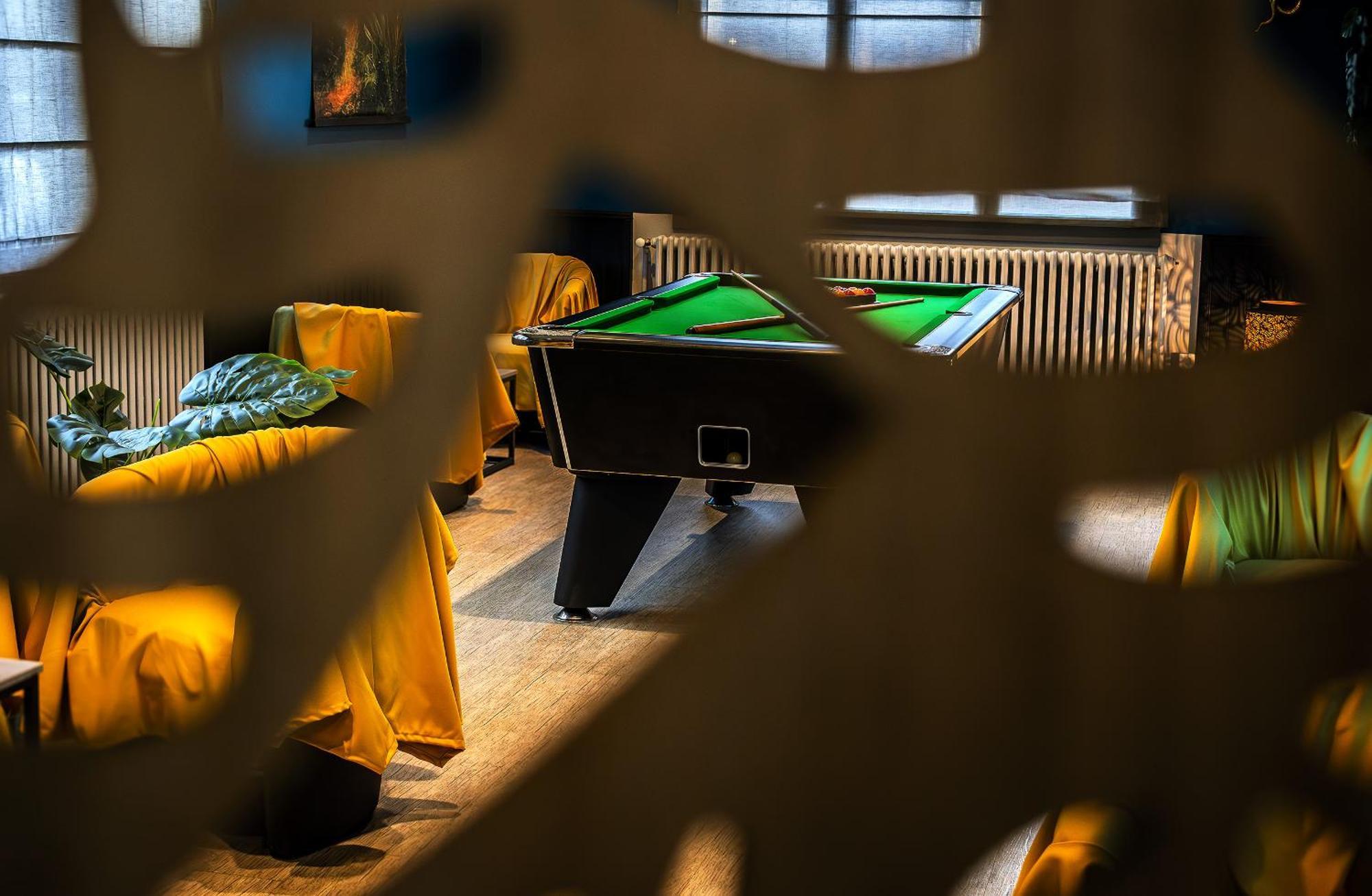 Hotel De L'Abbaye A Cluny Eksteriør bilde